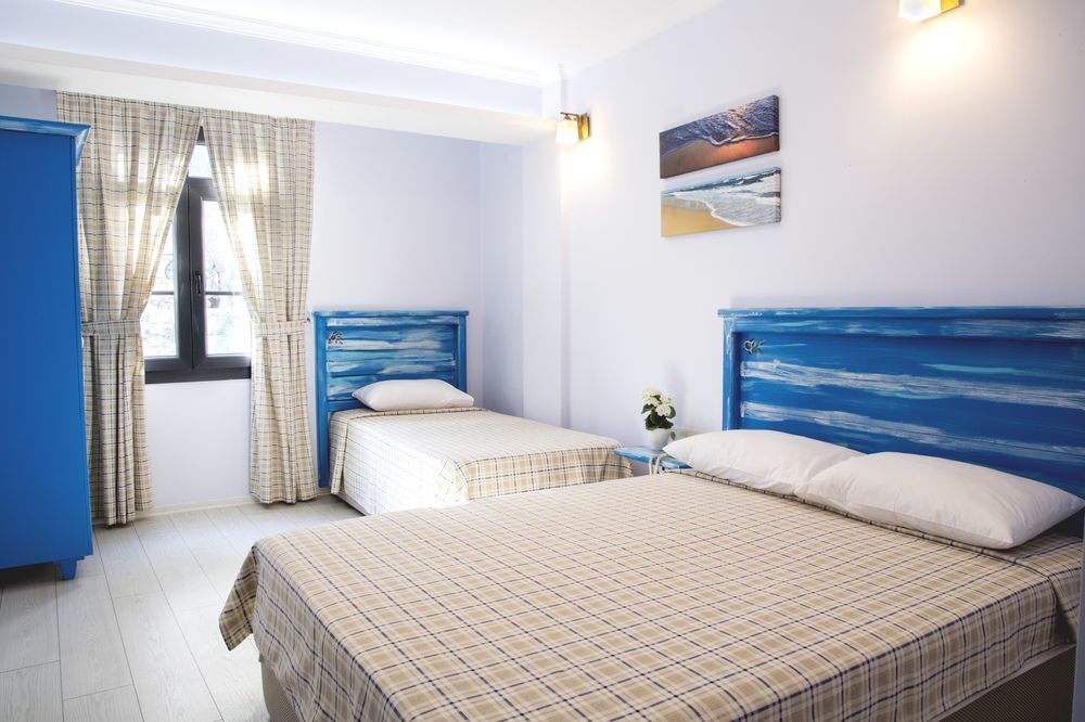 Mai̇ Hotel Çeşme Extérieur photo